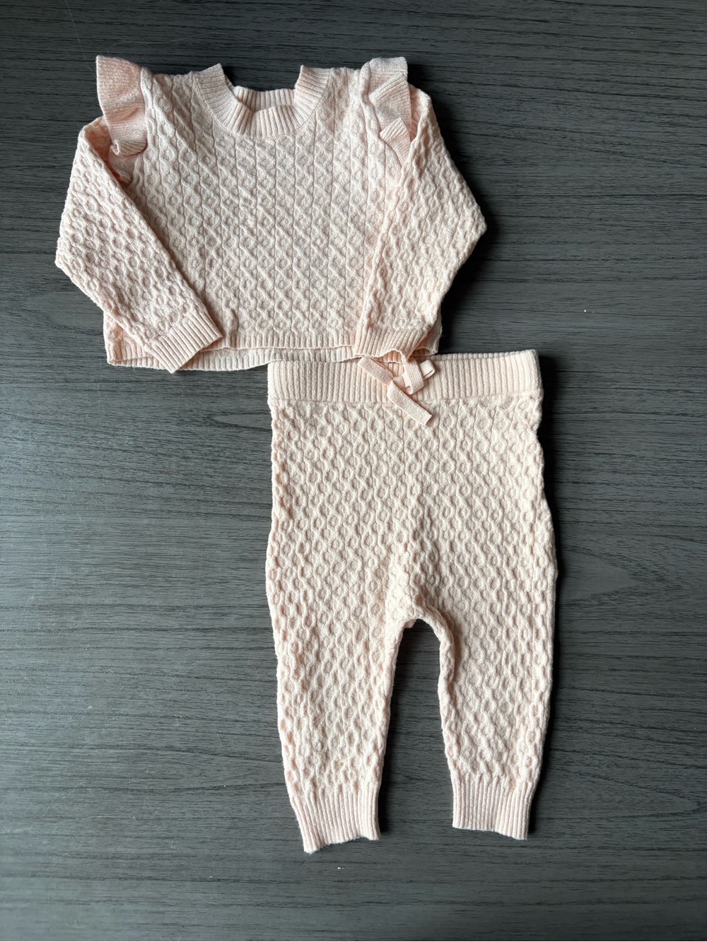 Modern moments, knit set